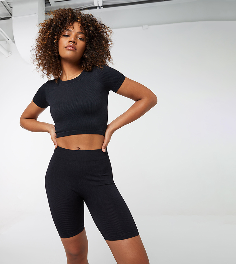 Buy Ardene Basic Seamless Biker Shorts In Black 6thStreet Saudi