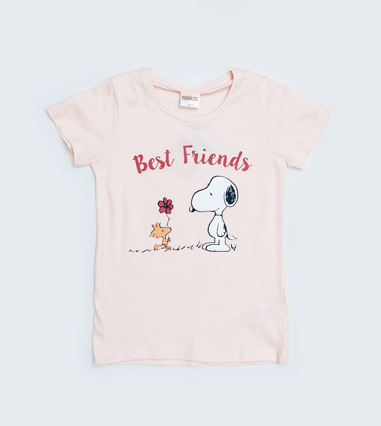 تيشيرت بأكمام قصيرة بطبعة سنوبي جرافيك