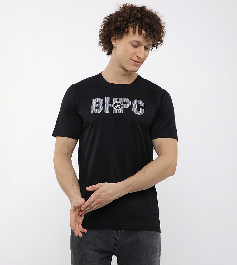 تيشيرت بطبعة شعار ورقبة مستديرة  