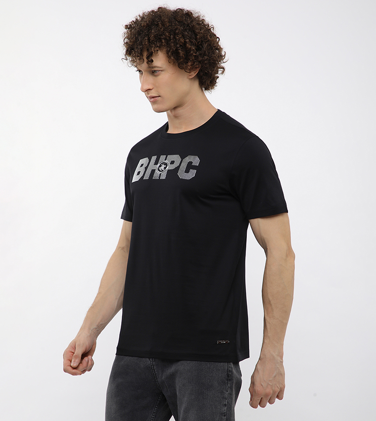 تيشيرت بطبعة شعار ورقبة مستديرة  