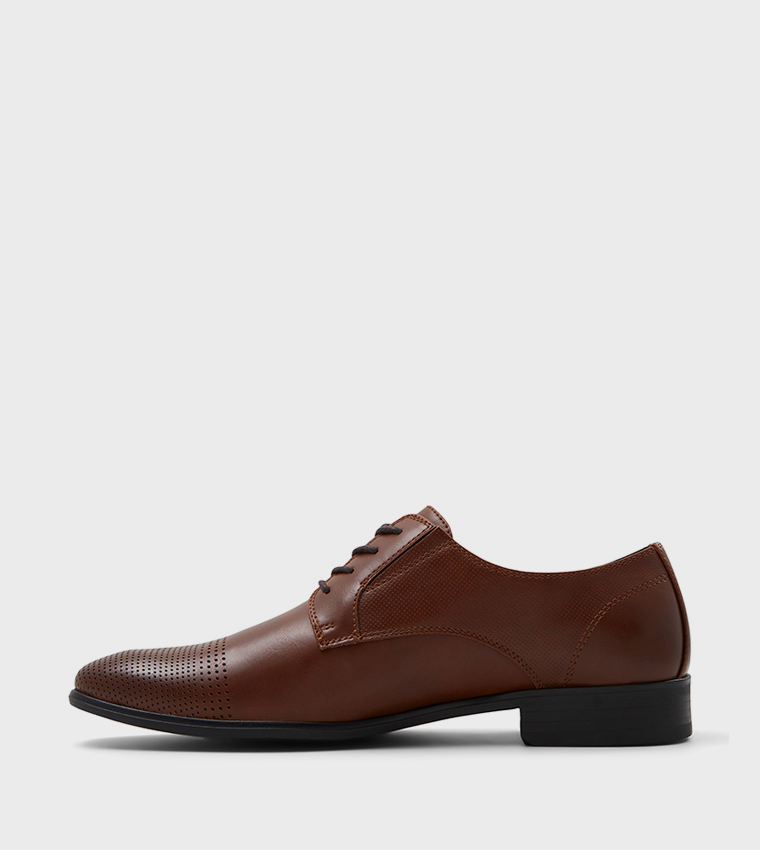 PELTON Textured Lace-Up Derby Shoes
