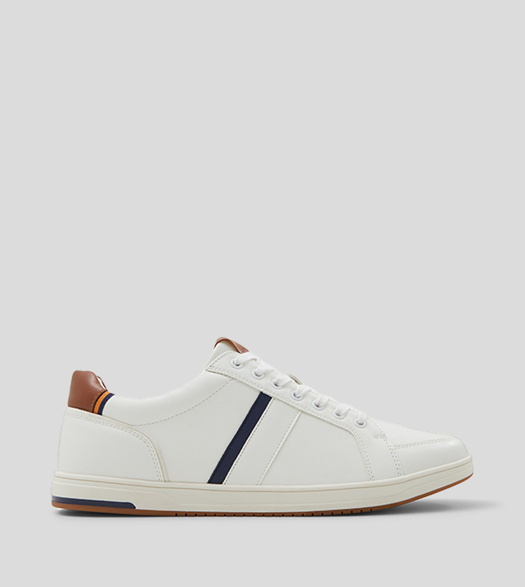 WELTON Round Toe Lace-Up Sneakers