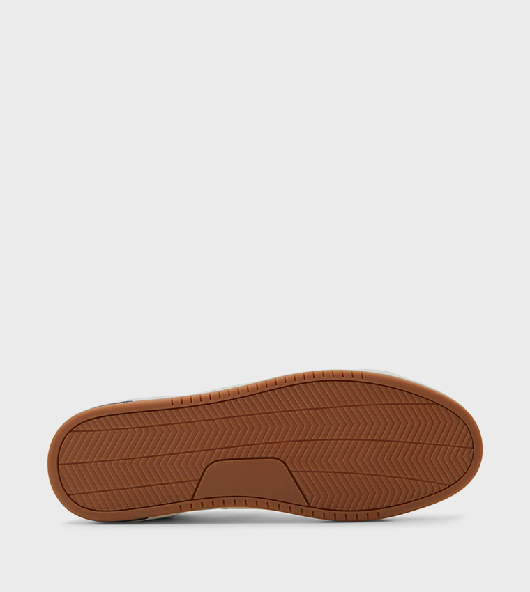 WELTON Round Toe Lace-Up Sneakers