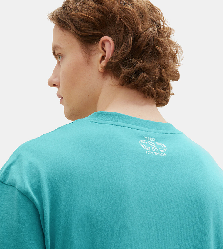 Solid V-Neck Relaxed Fit T-Shirt