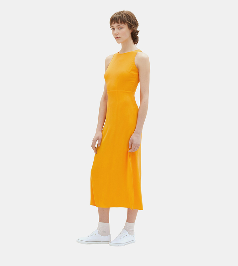 Tie-Back Sleeveless Midi Dress