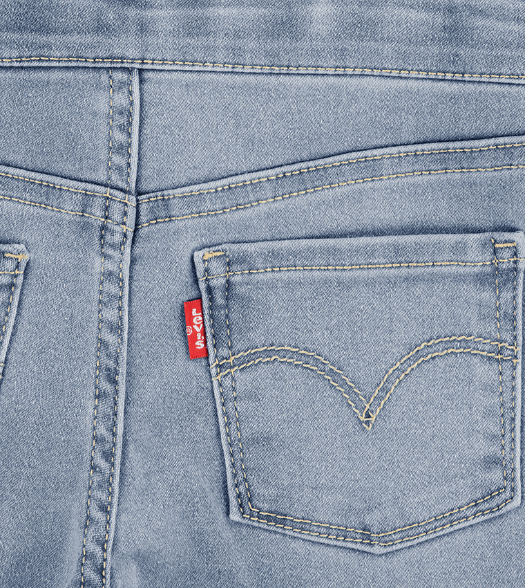 Ripped Pull-On Jeggings