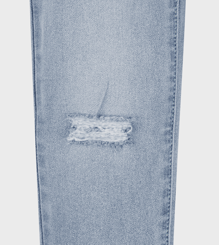 Ripped Pull-On Jeggings