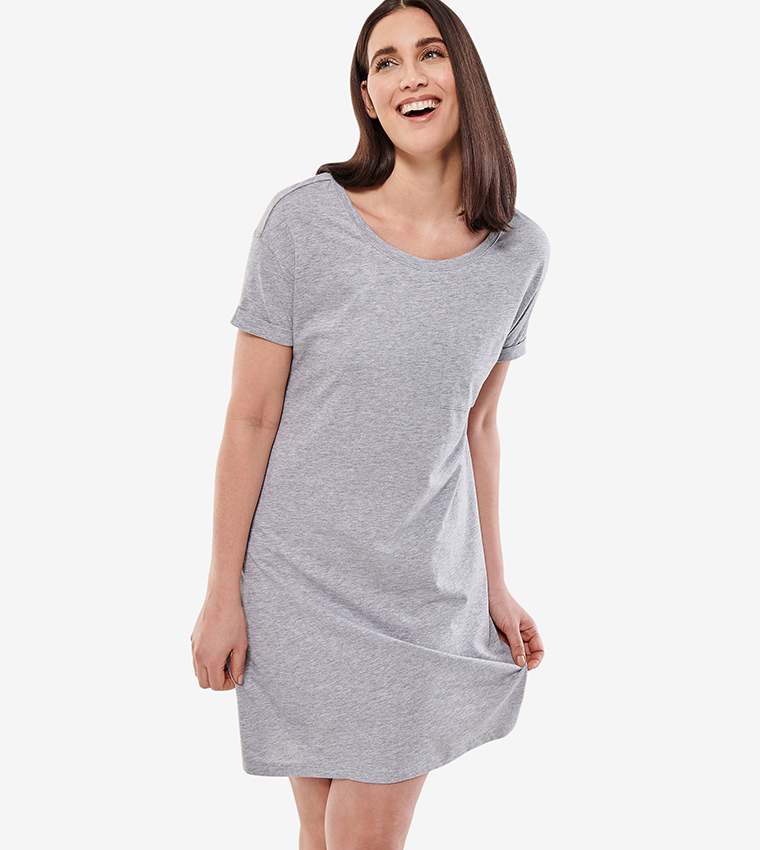 Buy La Vie En Rose Short Sleeves Round Neck Solid Sleepwear Grey