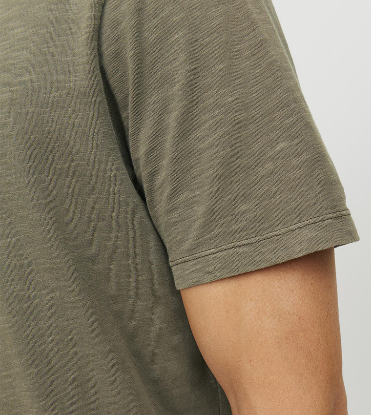 Solid Short Sleeves T-Shirt