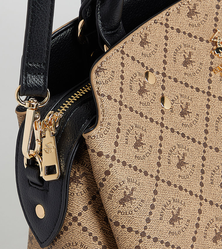 حقيبة ساتشيل بشعار العلامة التجارية