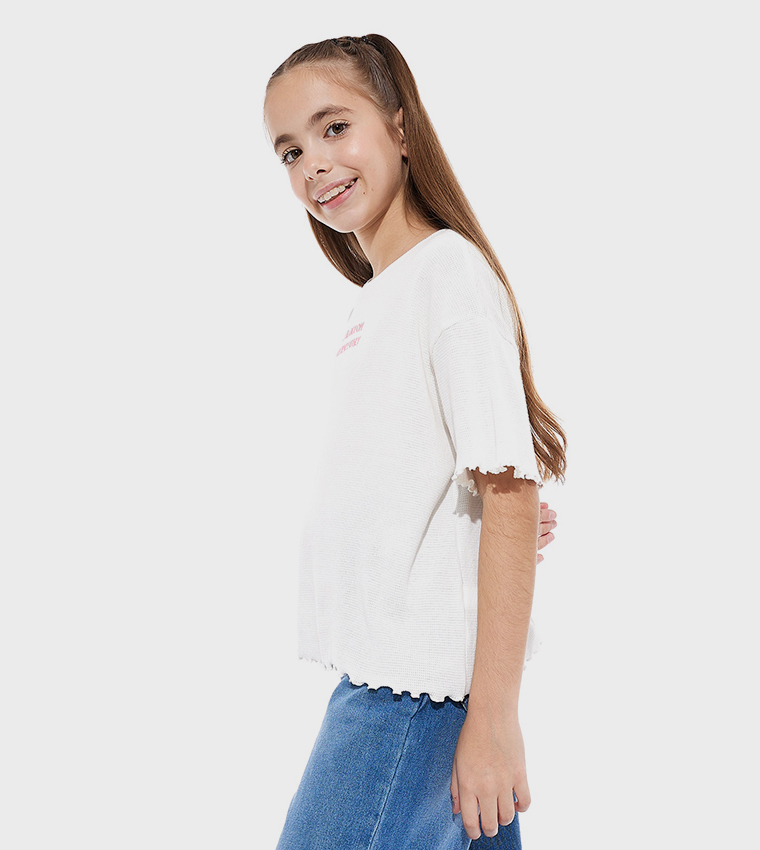 Embroidered Top and Crew Neck and Short Sleeves