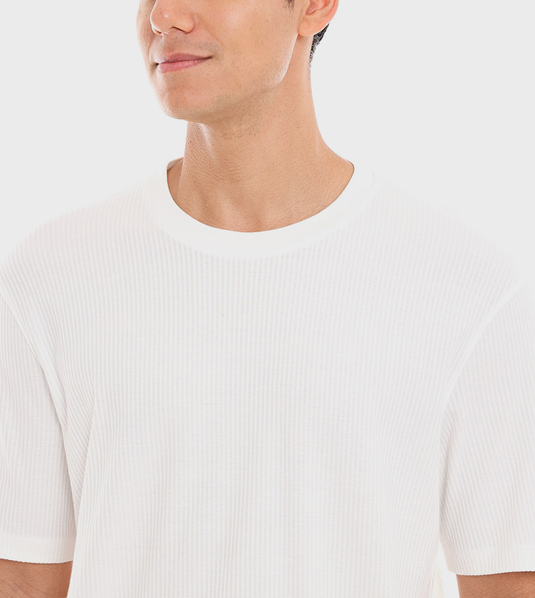 Textured T-Shirt with Crew Neck and Short Sleeves