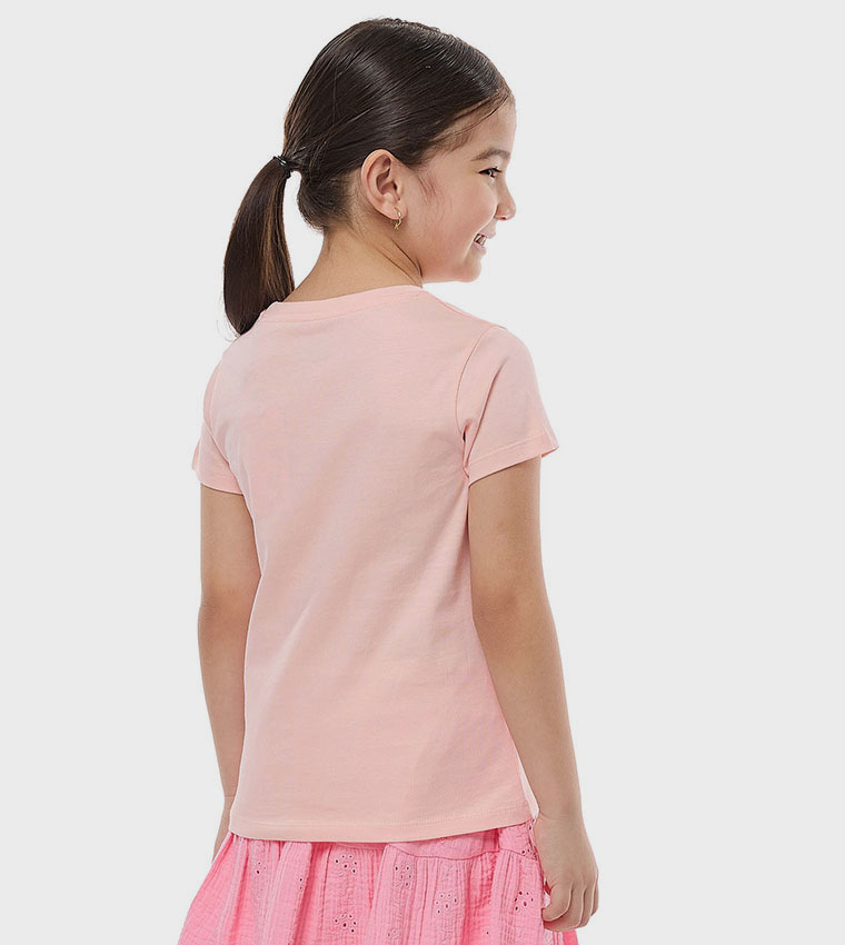 تيشيرت بطبعة يونيكورن كم قصير