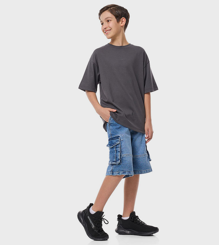 Solid Oversized T-Shirt with Crew Neck and Short Sleeves