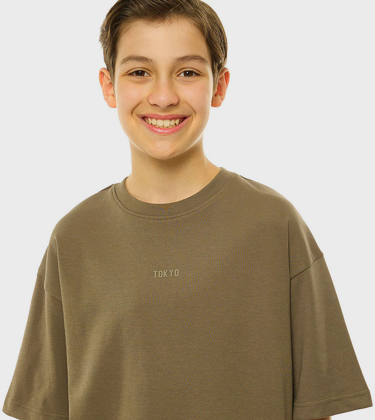 Solid Oversized T-Shirt with Crew Neck and Short Sleeves