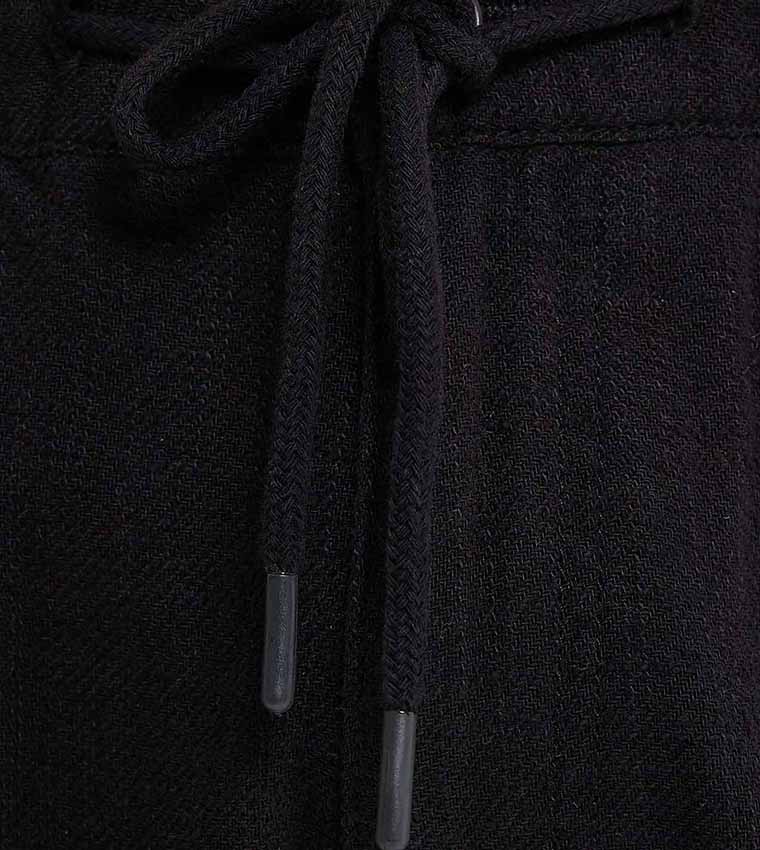 بنطال بخصر برباط