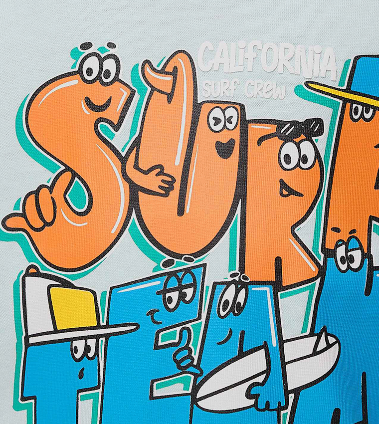 تيشيرت بياقة مستديرة وأكمام قصيرة وطبعة