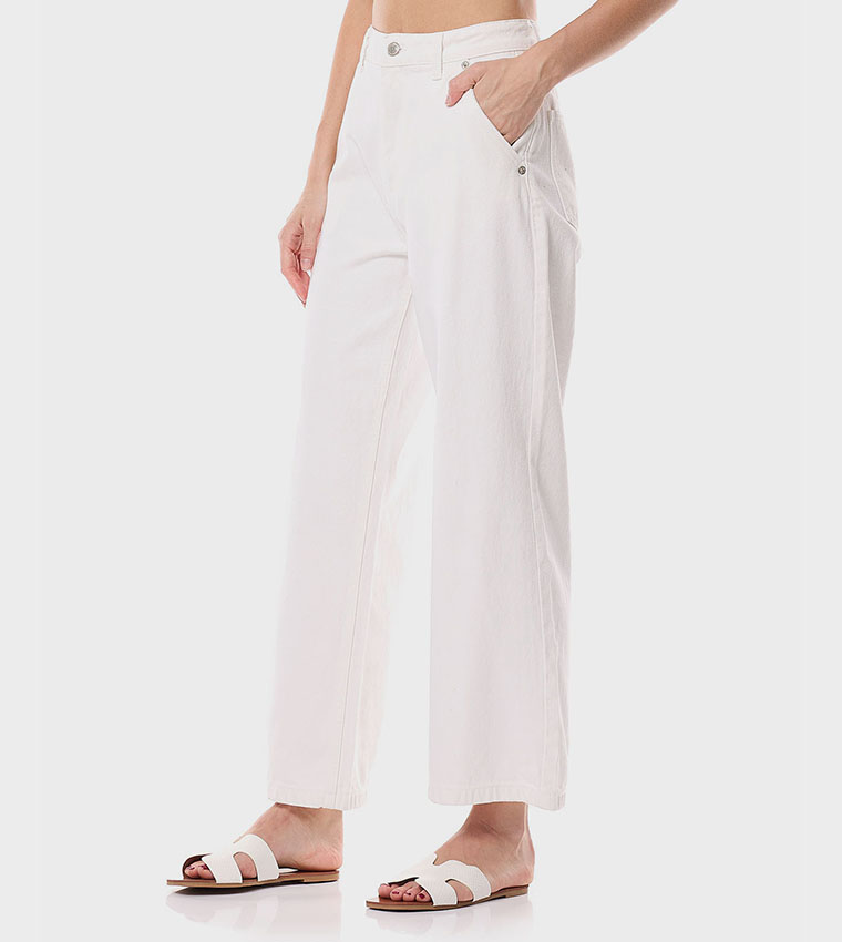 Solid Wide Leg Jeans with Button Closure