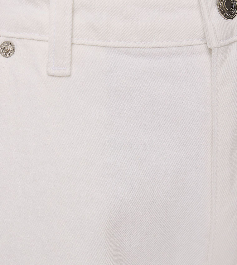 Solid Wide Leg Jeans with Button Closure