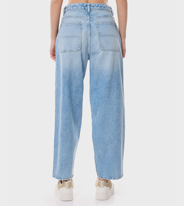 Faded Barrel Fit Jeans with Button Closure