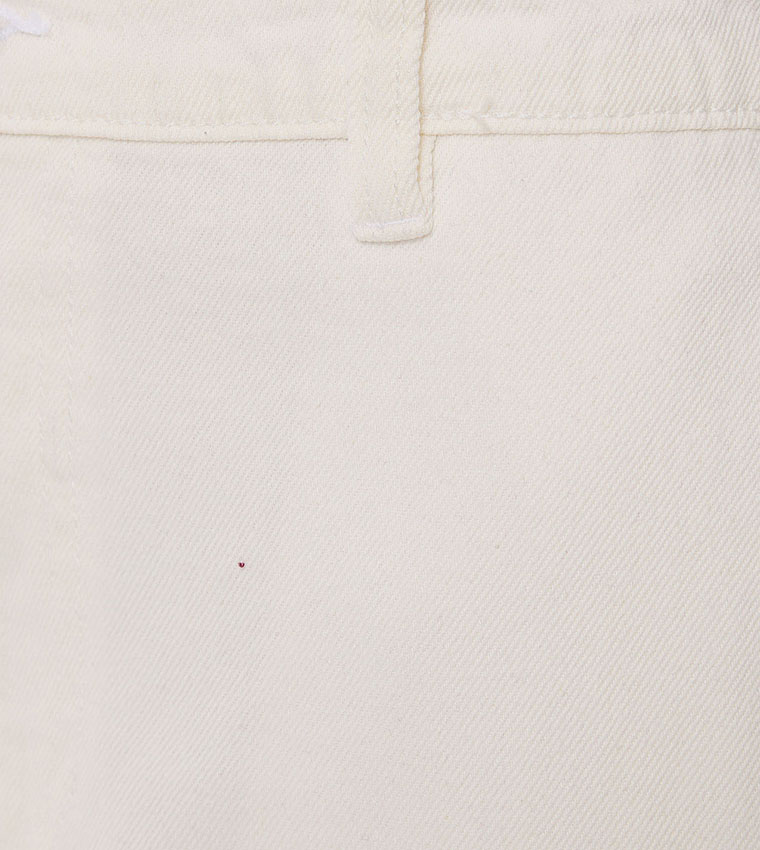 Solid Mom Fit Jeans with Button Closure