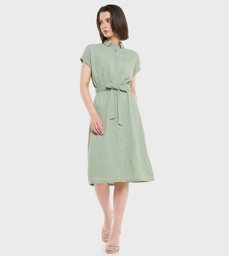 Belted Shirt Dress with Classic Collar and Short Sleeves