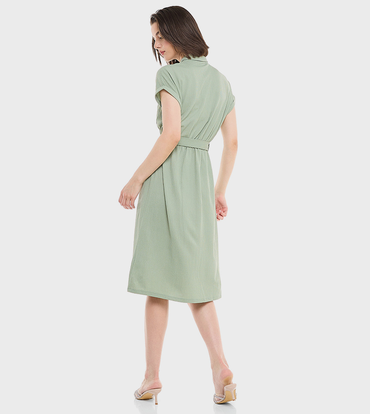 Belted Shirt Dress with Classic Collar and Short Sleeves