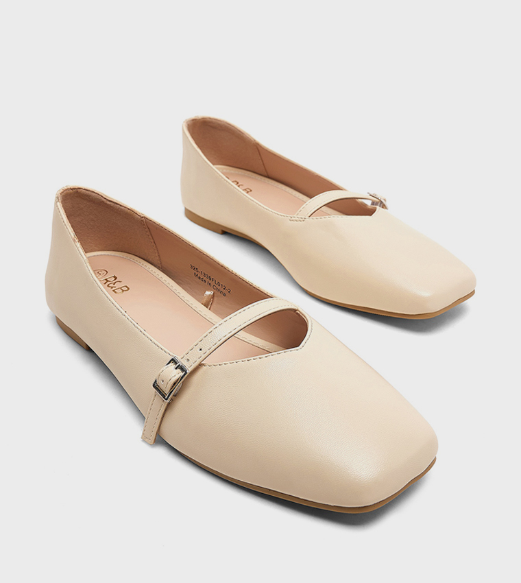 Buckle Detail Ballet Flats