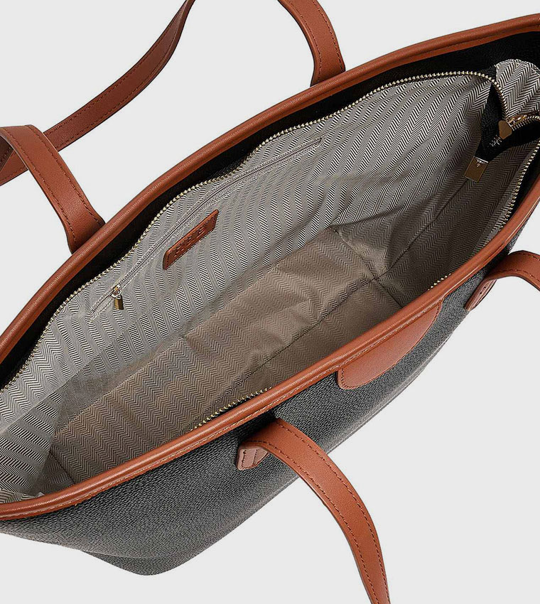 Textured Shoulder Bag