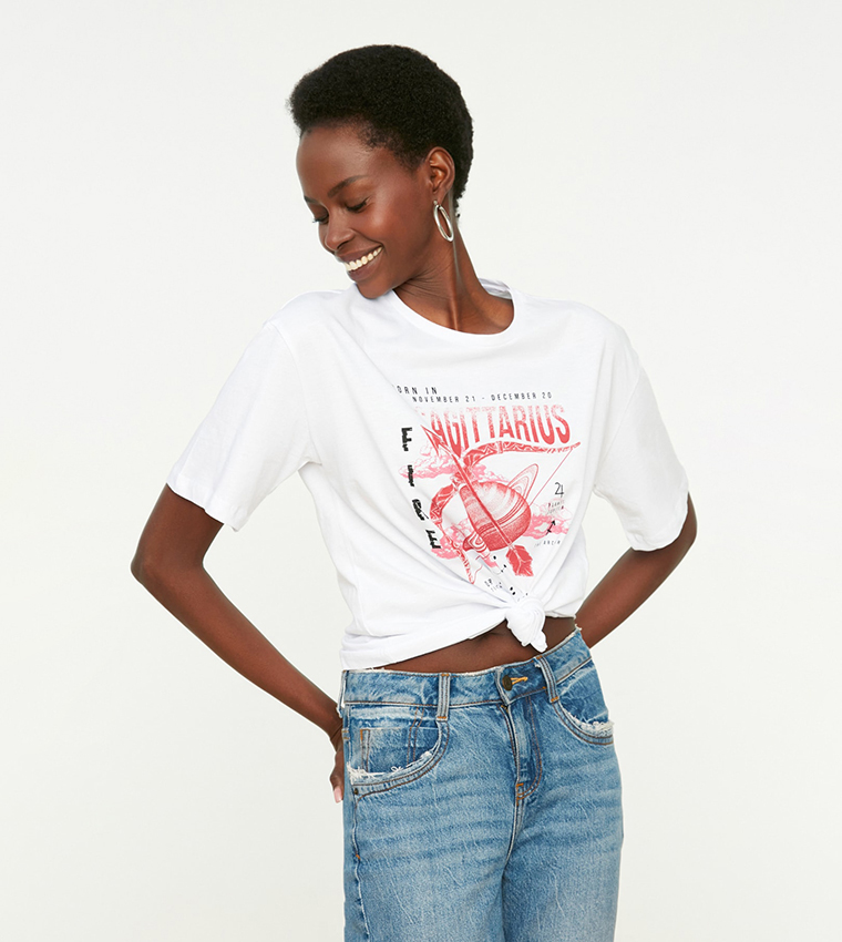 Printed Loose Knitted T Shirt In White 