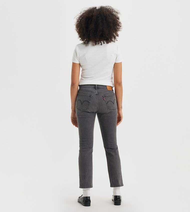 بنطال جينز ضيق ويدجي 