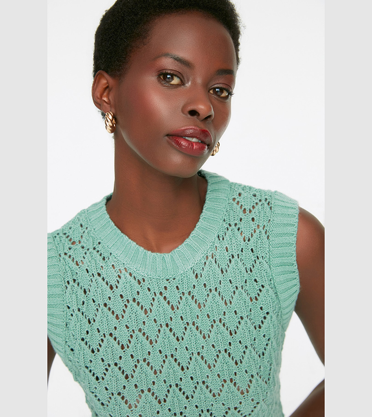 Women Striped Knitted Eyelet Slim Sweater Vest