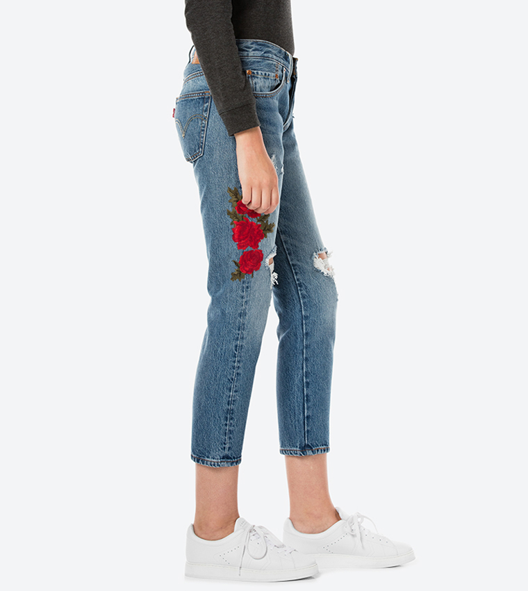 Buy Levi s 501 Cropped Taper Jeans Blue 36190 0005 In Blue 6thStreet Qatar