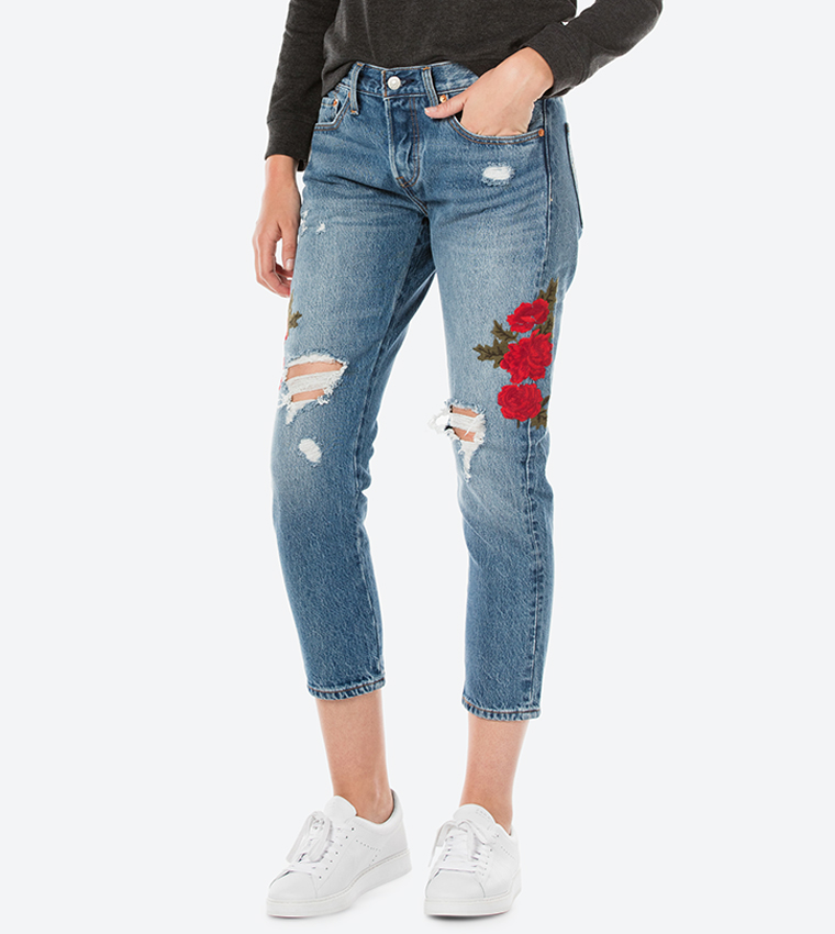 Buy Levi s 501 Cropped Taper Jeans Blue 36190 0005 In Blue 6thStreet Qatar