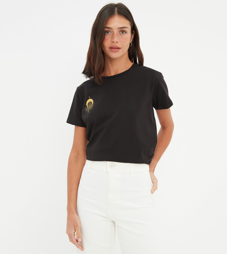 Buy Trendyol Foil Printed Basic Knitting T Shirt In Black | 6thStreet Qatar