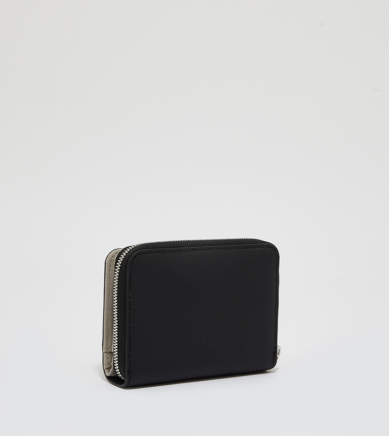 Textured Bi-Fold Zipper Wallet