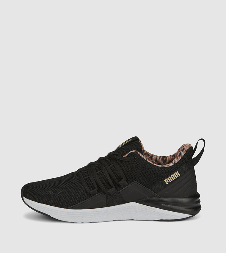 Puma training prowl hotsell alt sneakers in black