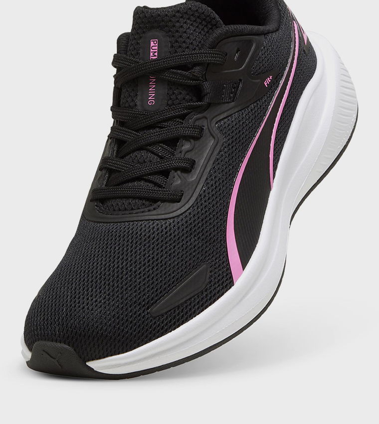 حذاء تريل لايت