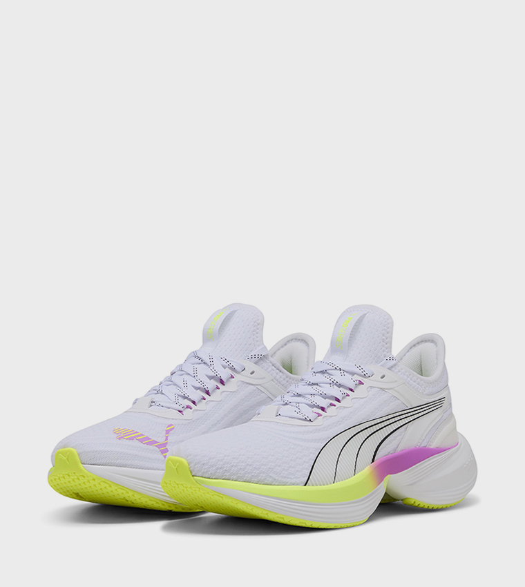 CONDUCT PRO Running Shoes