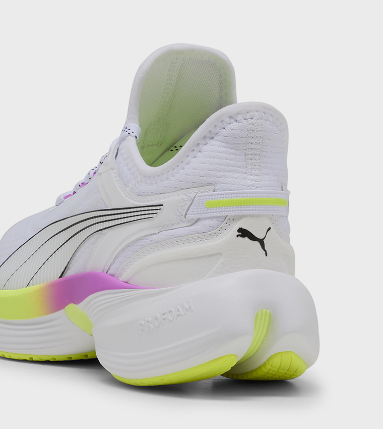 CONDUCT PRO Running Shoes