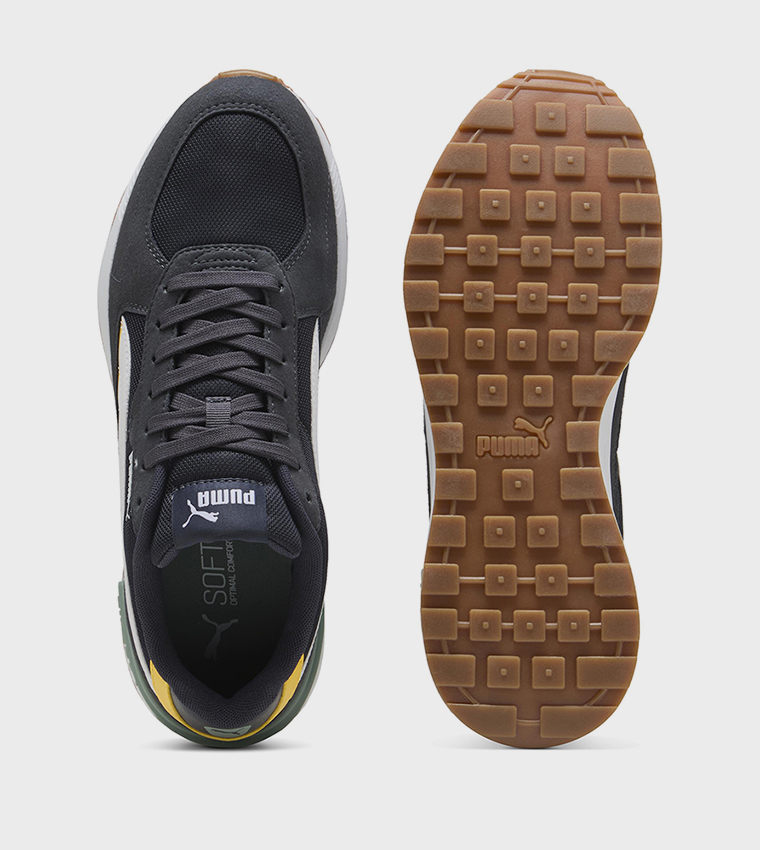 GRAVITON Runner Sneakers