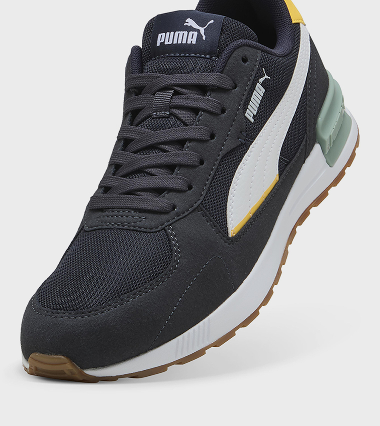 GRAVITON Runner Sneakers