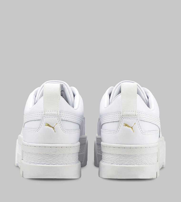 MAYZE Classic Platform Lace-Up Sneakers