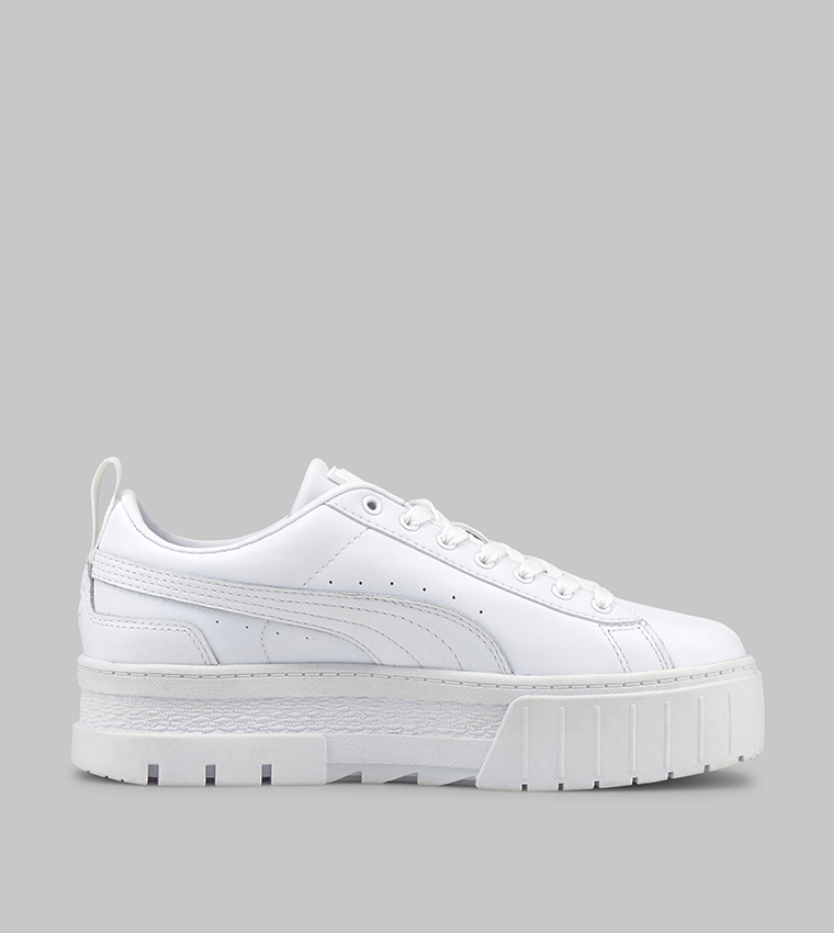 MAYZE Classic Platform Lace-Up Sneakers