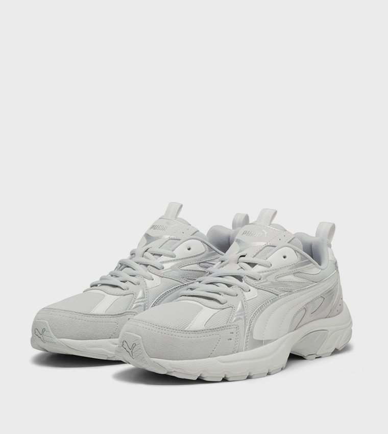 سنيكرز برباط