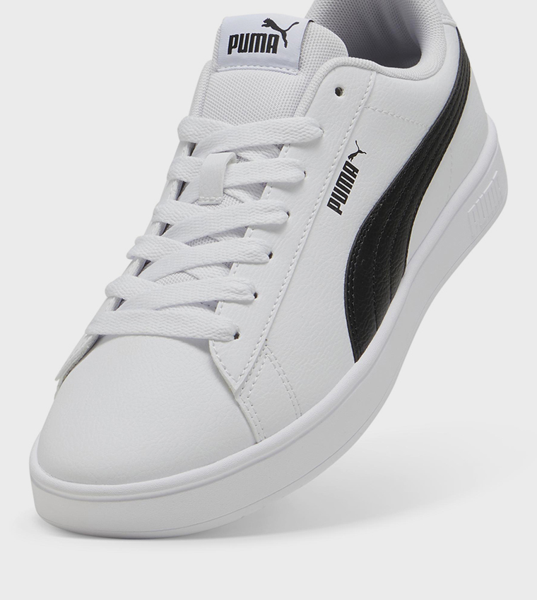 RICKIE Classic Lace-Up Sneakers