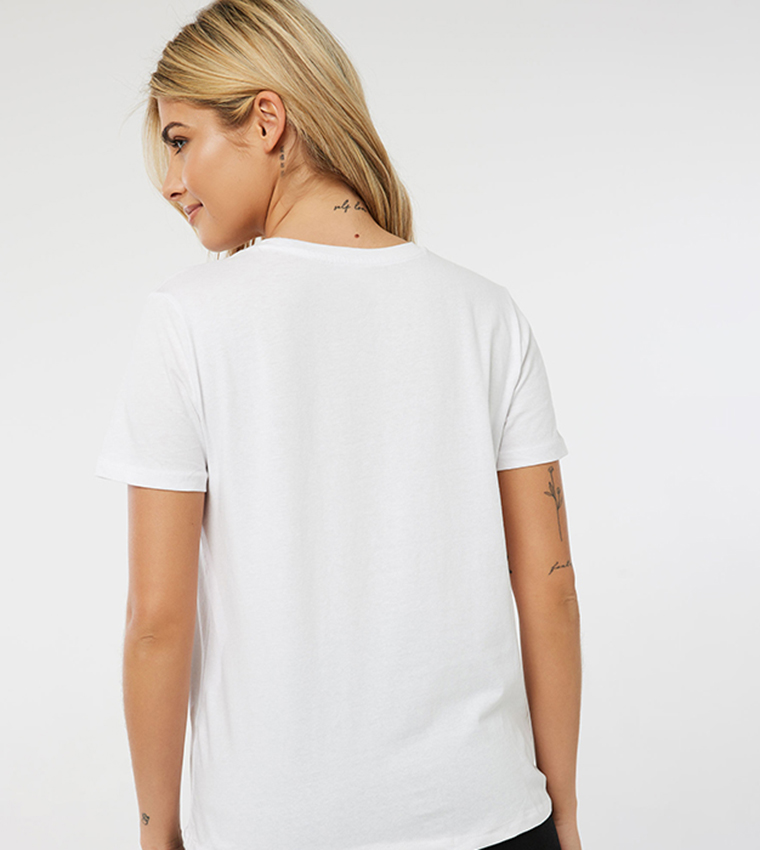 Buy Ardene Basic Short Sleeves T Shirt In White
