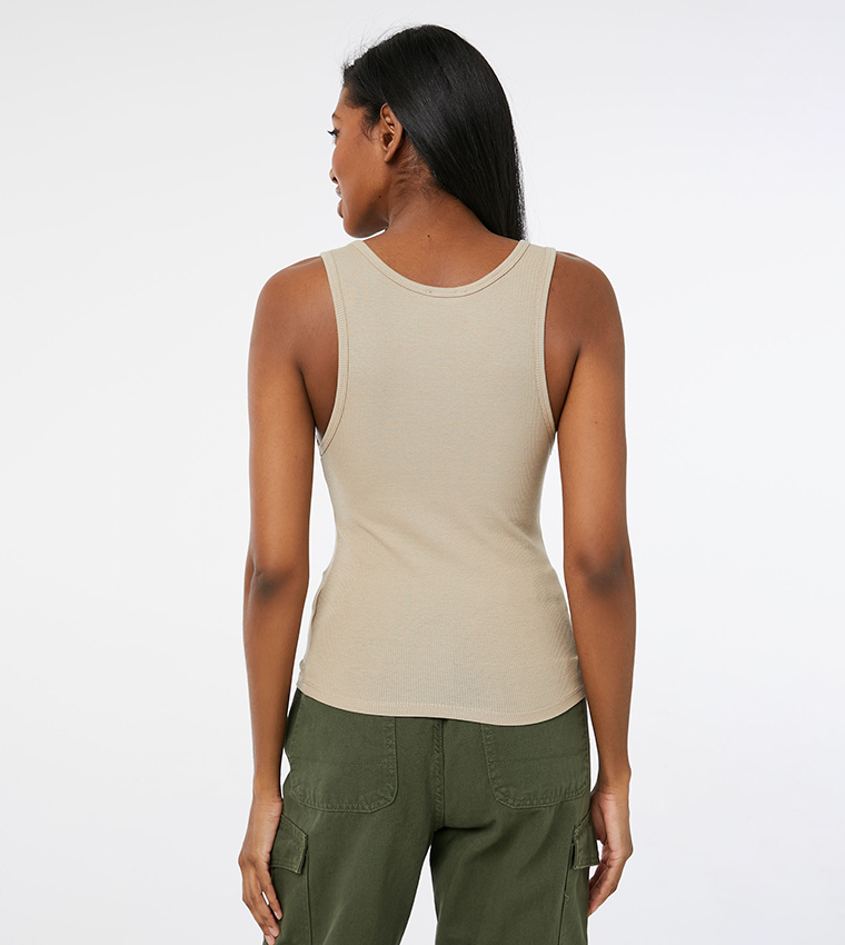 Ardene Basic Seamless Scoop Neck Tank in Medium, Size