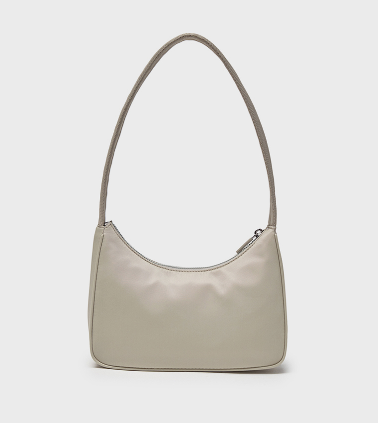 شنطة كتف نسائية مزينة 