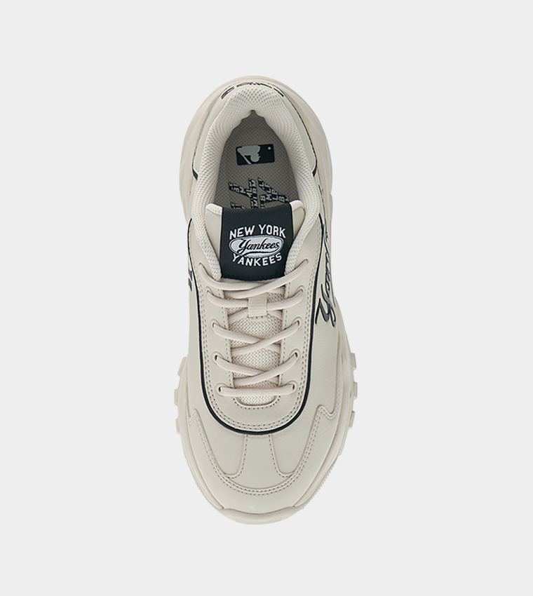 Round Toe Lace-Up Chunky Sneakers